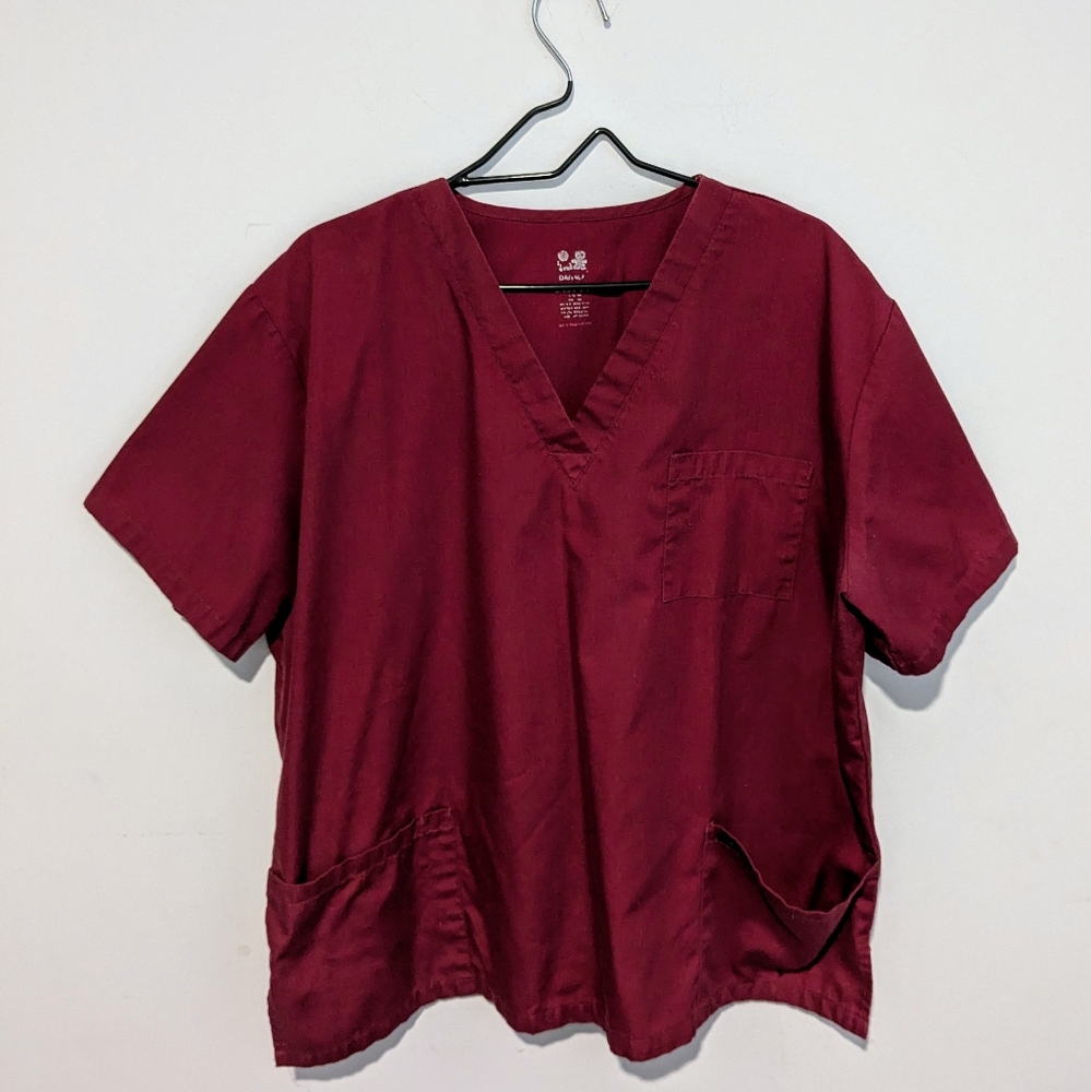 Red Dagacci Scrubs Size XL